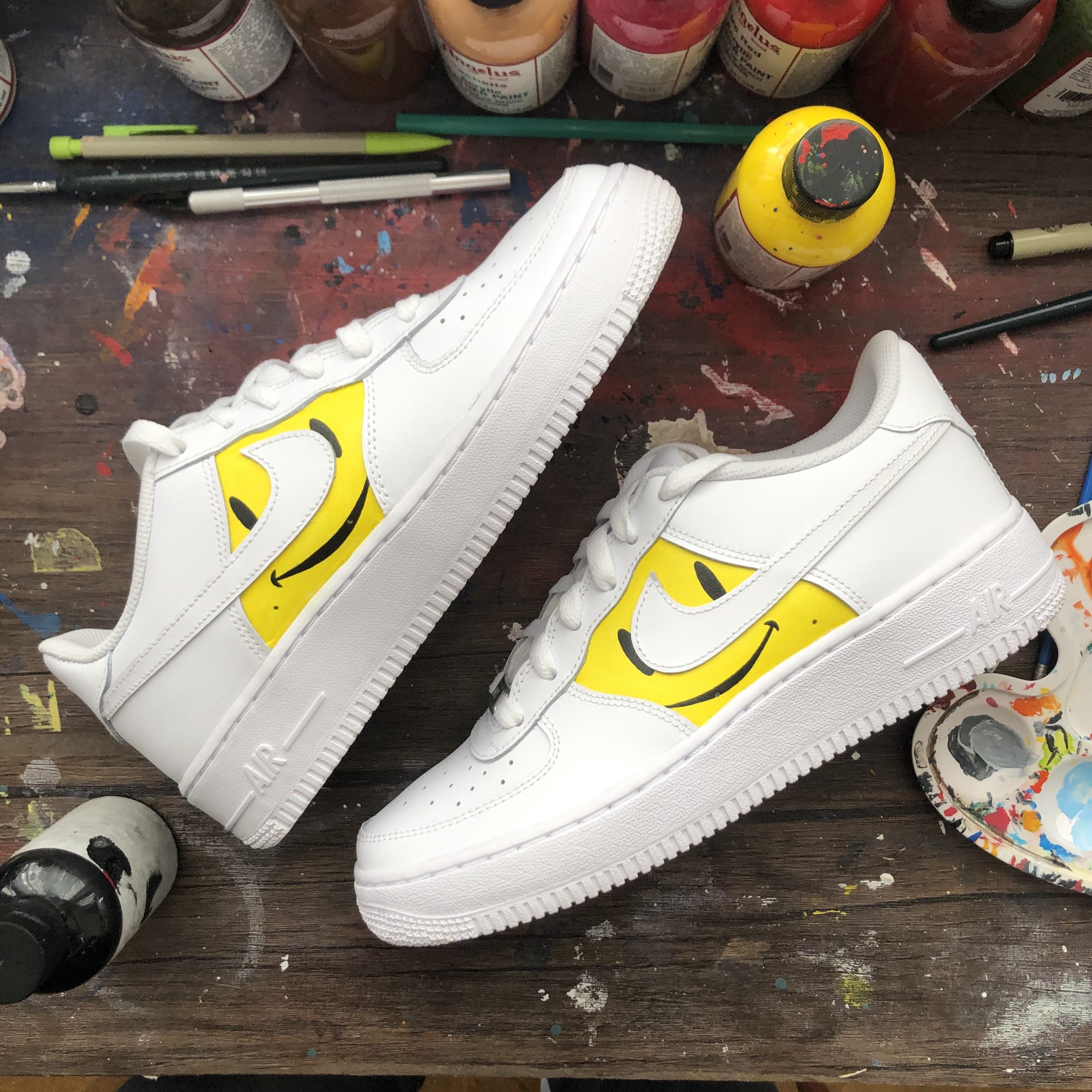 smiley nike shoes